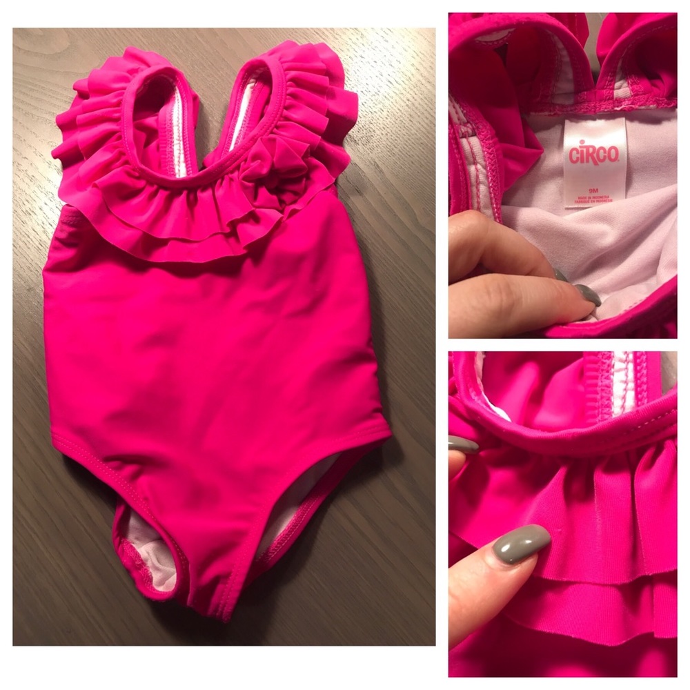 6 baby items for $15! Hot pink swimsuit 9 months